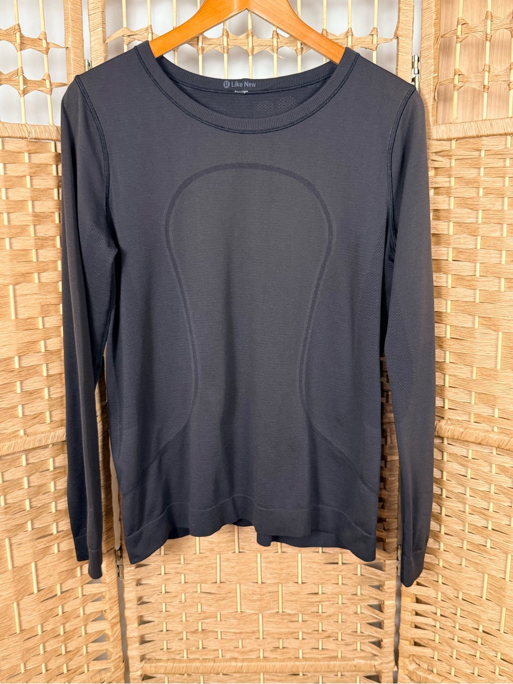 Lululemon Swiftly Tech Long Sleeve (Breeze) Relaxed Fit Black Size 10